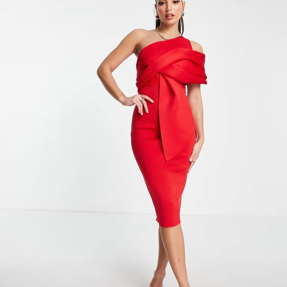 Elegant Red One-Shoulder Dress